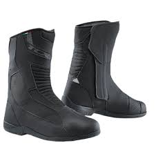BOTAS TCX EXPLORER.4 GTX BLACK