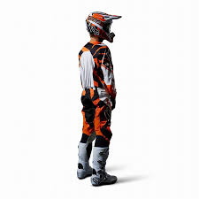 TRAJE 180 GOAT NARANJA