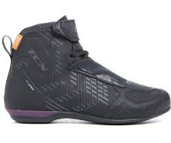 ZAPATOS TCX R04D LADY WP BLACK