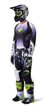 TRAJE 180 MORPHIC