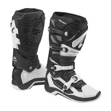 BOTAS FORMA PILOT BLACK/WHITE