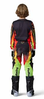 TRAJE DE NIÑO 180 YTH STATK